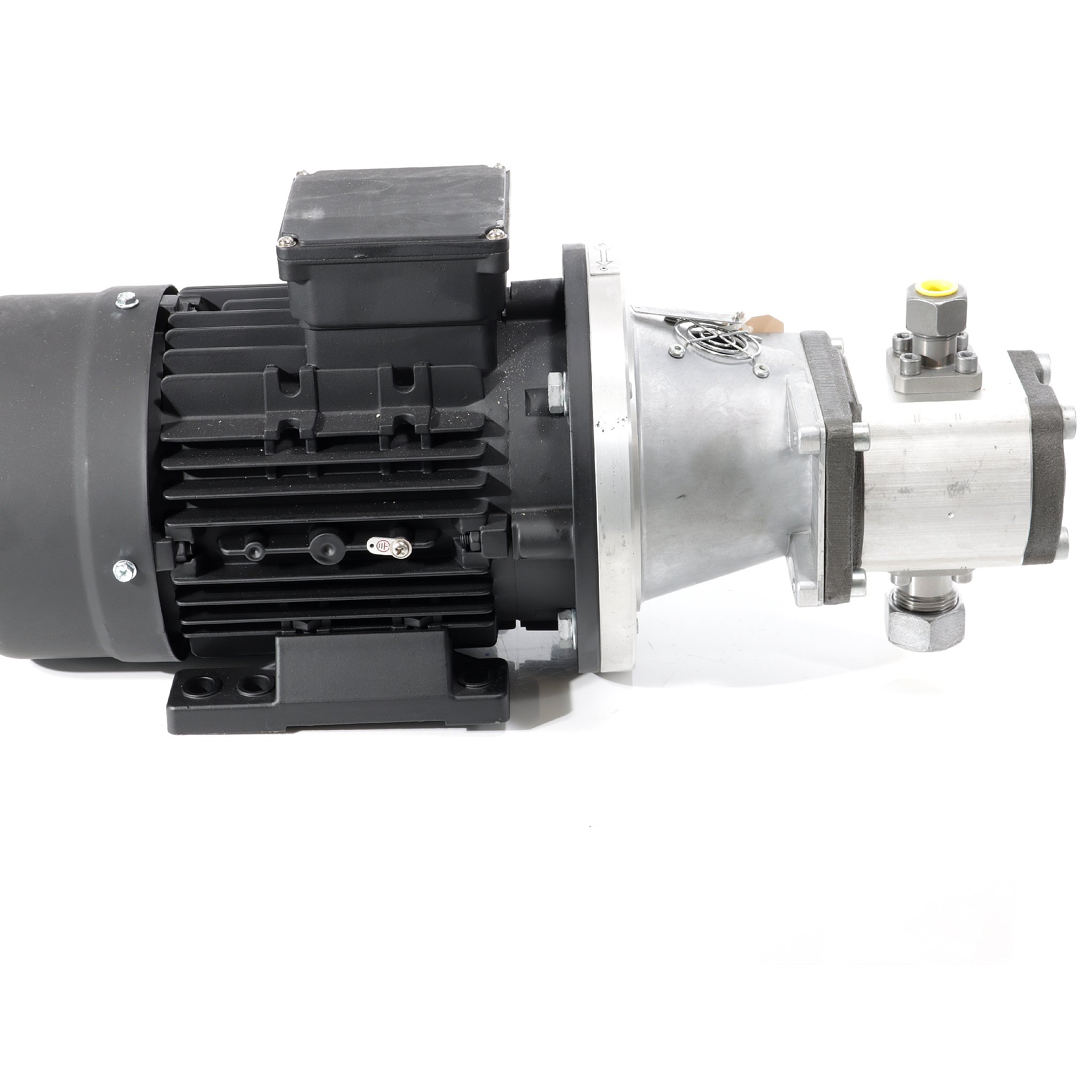 Three-phase motor with pump  New